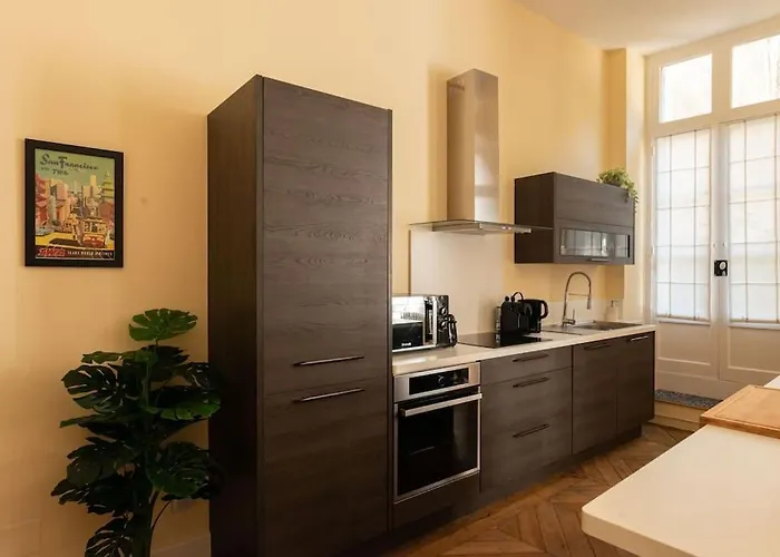 Chic, Particulier, Centre Apartment *